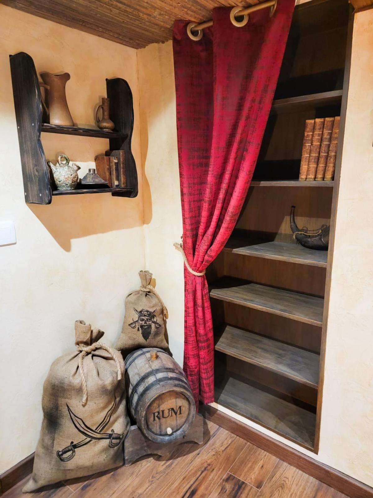 Chez Les Pirates Charme & Confort A 10 Min De Colmar Sainte-Croix-en-Plaine